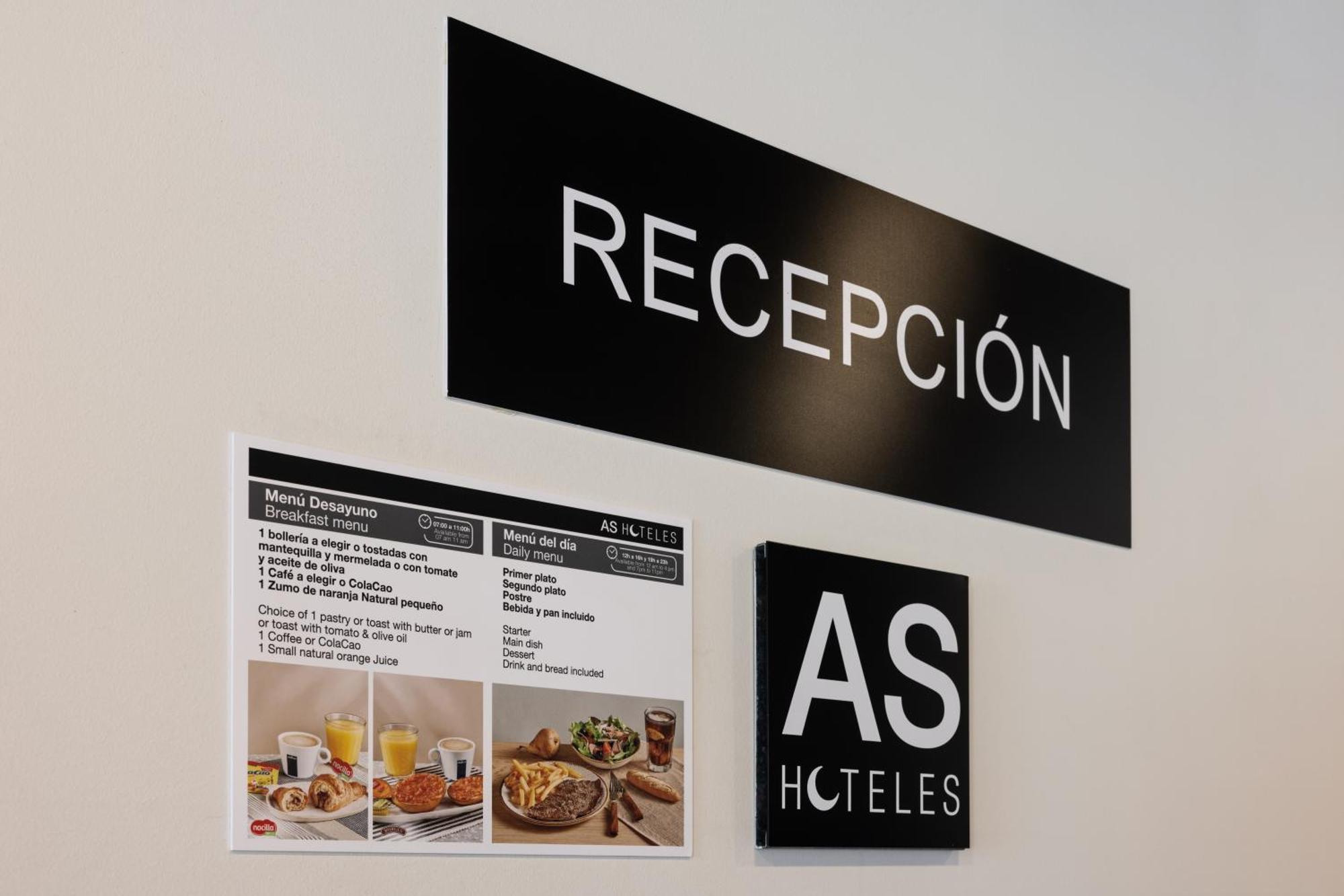 As Hoteles Ponferrada Columbrianos Ngoại thất bức ảnh
